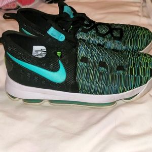 Nike KD zoom tennis shoes size men's 7